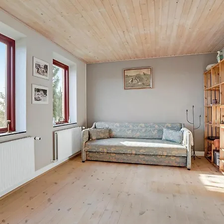 Gorgeous In With Kitchen