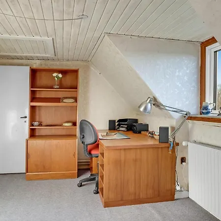 Gorgeous In With Kitchen Semesterbostad *