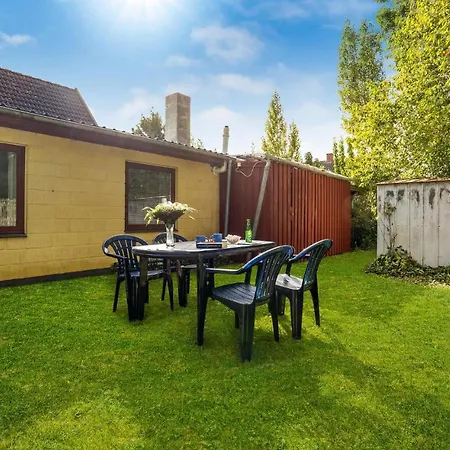 Gorgeous In With Kitchen בית נופש