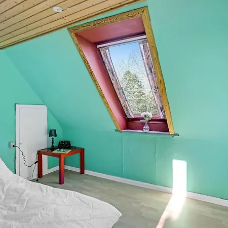 Gorgeous In With Kitchen Semesterbostad